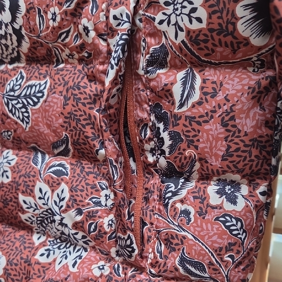Garnet Hill Floral Puffer Jacket - Brown - Picture 3 of 5